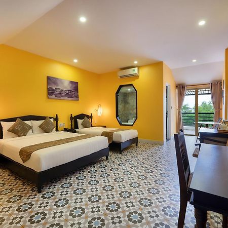 Golden Bell Homestay Hoi An Eksteriør billede