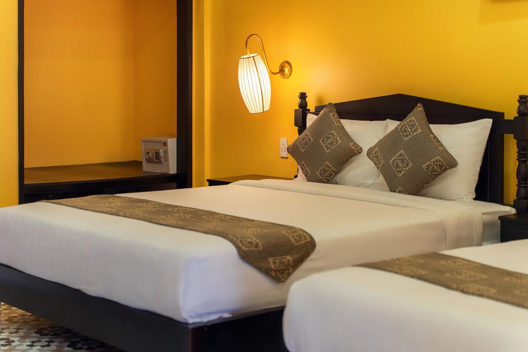 Golden Bell Homestay Hoi An Eksteriør billede