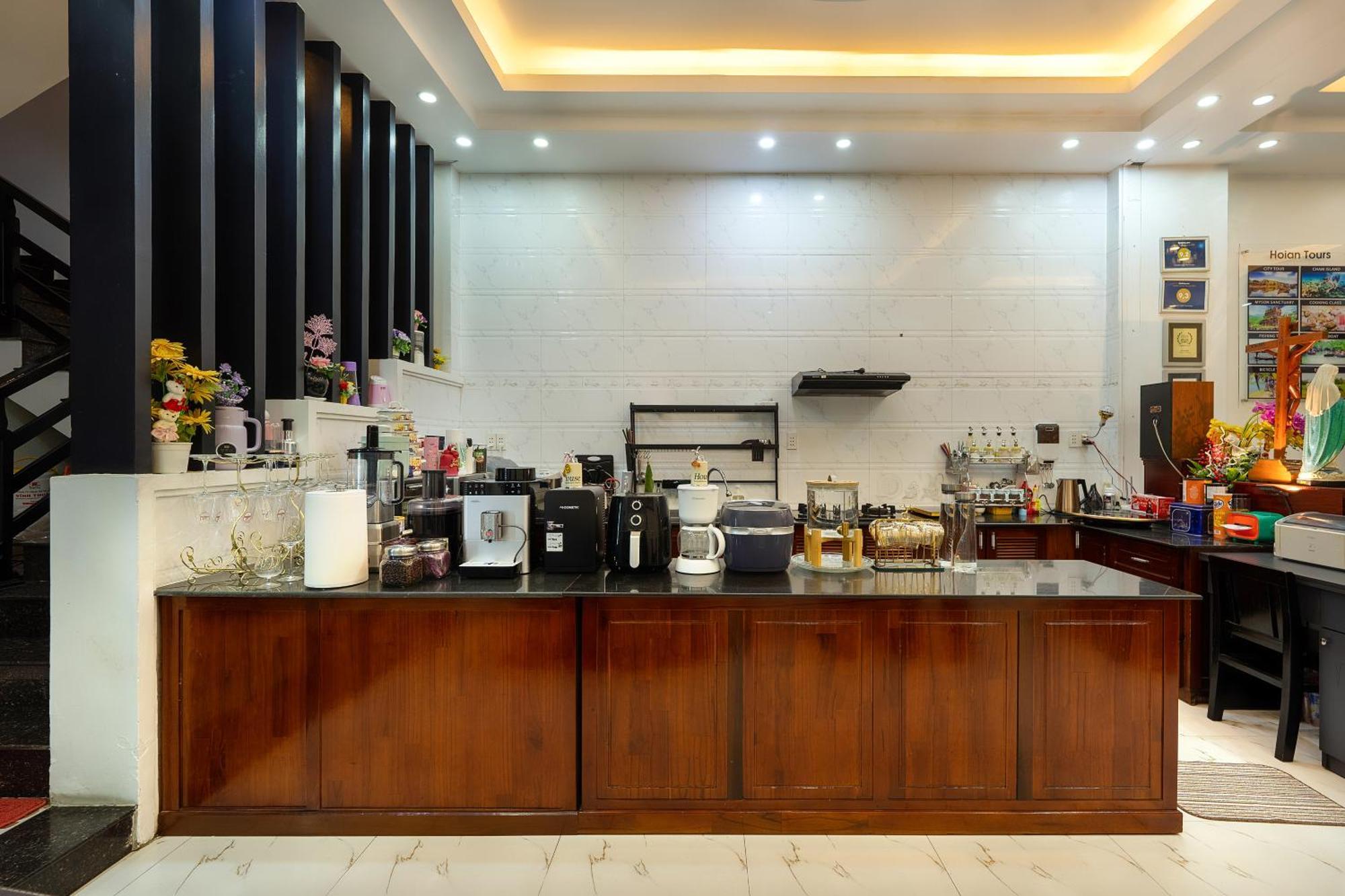 Golden Bell Homestay Hoi An Eksteriør billede