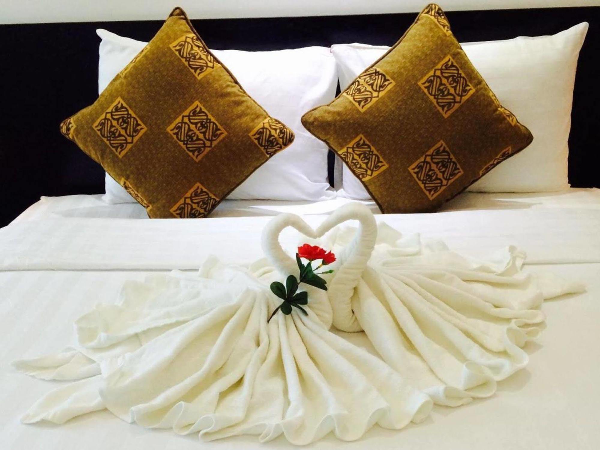 Golden Bell Homestay Hoi An Eksteriør billede